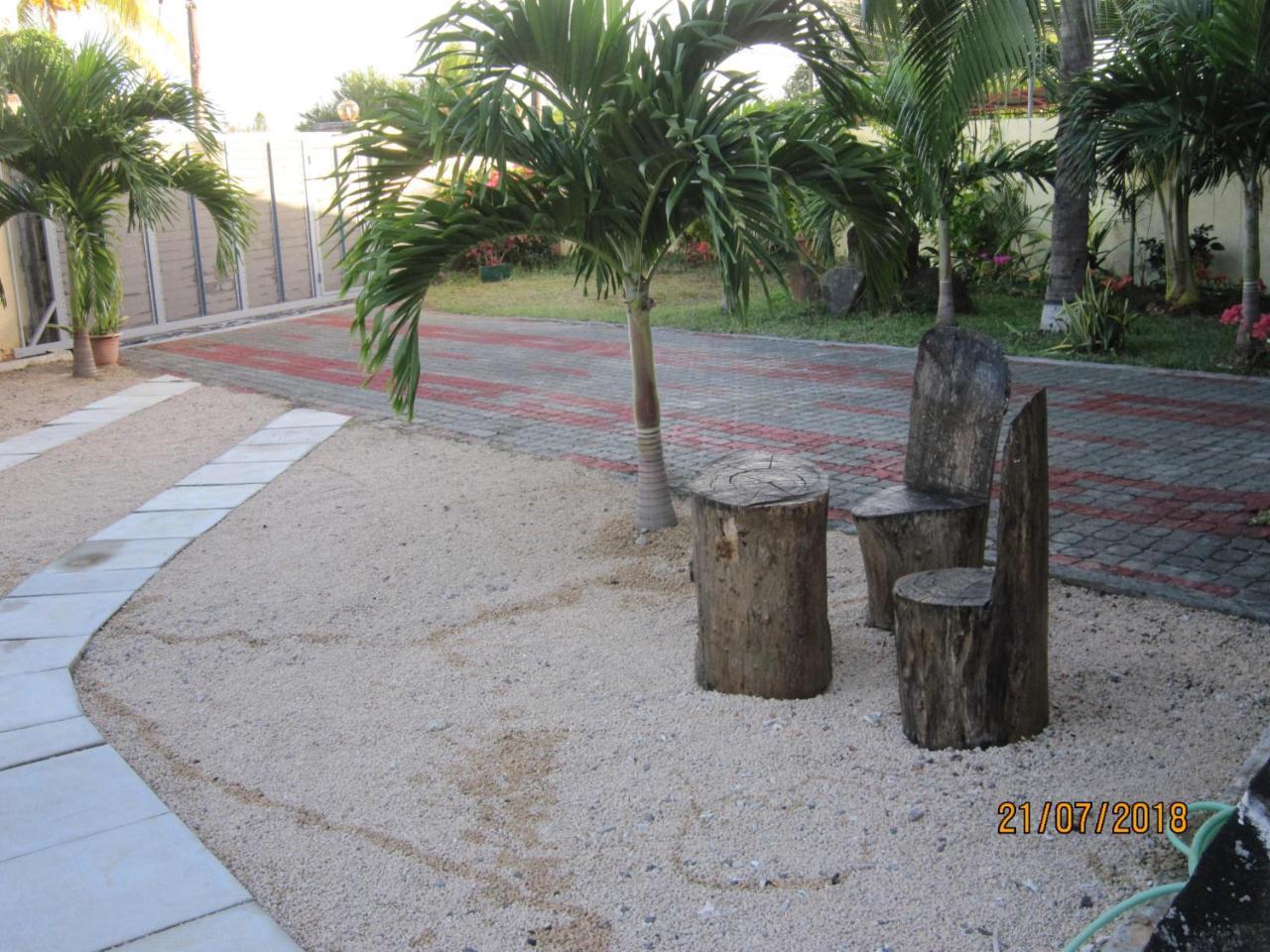 Jolie Villa Santa 5MN De La Plage Pointe aux Piments Exterior foto